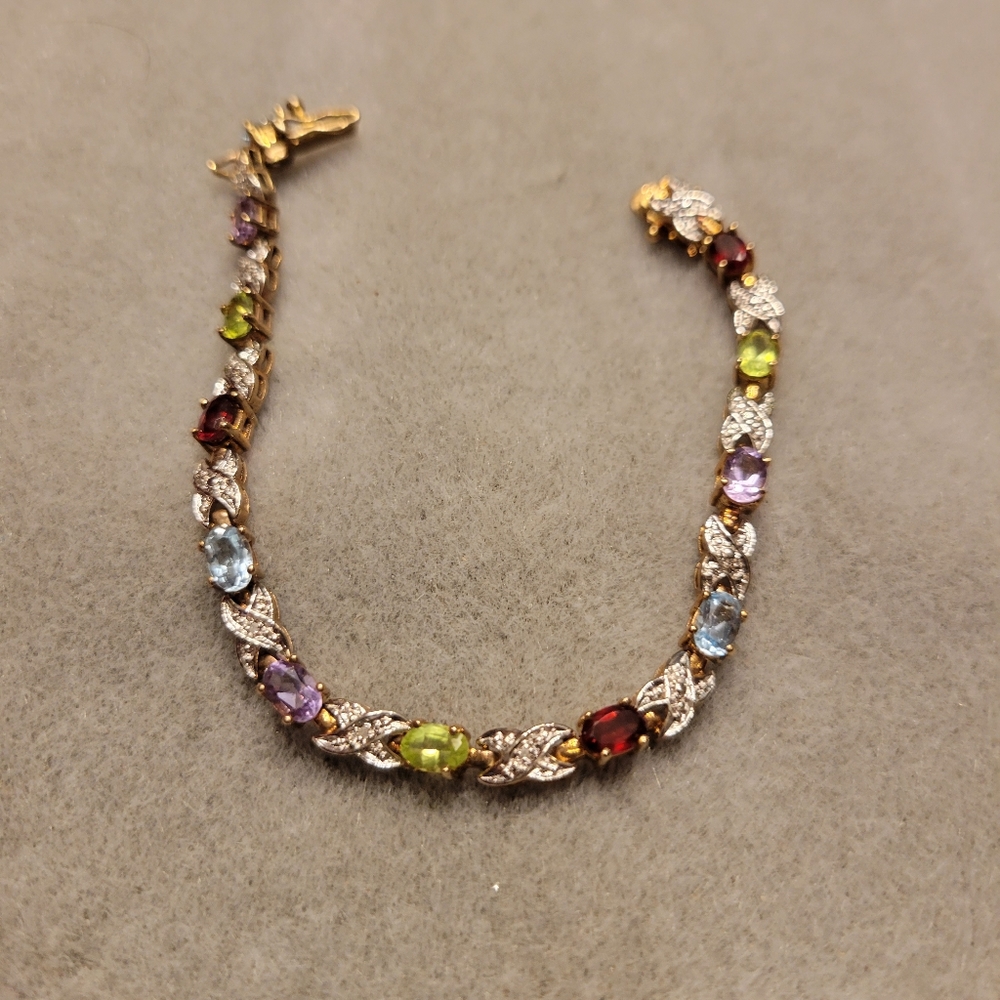 Bracelet